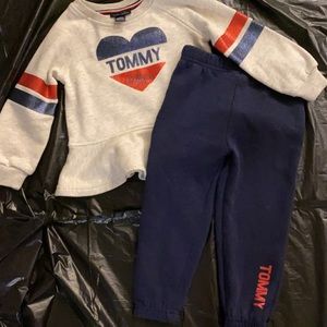 Tommy Hilfiger Jogger Set Sz 3T